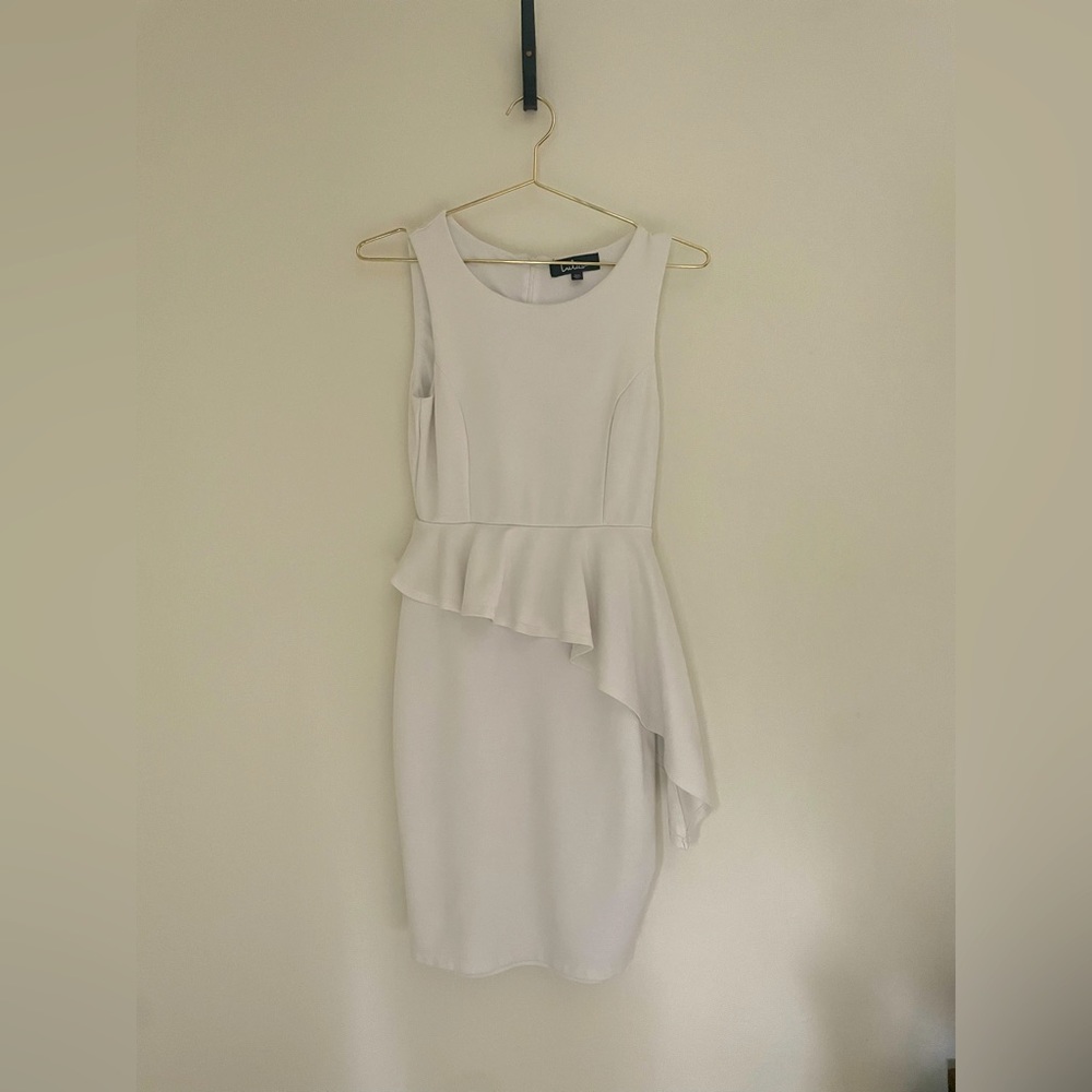 Lulus White Peplum Dress size XS